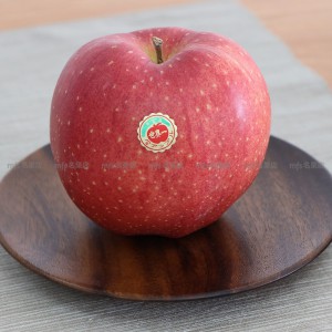 日本 青森縣 世界一蘋果 原箱 8-10玉 2